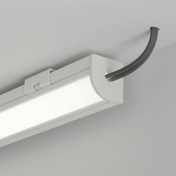Endkappe mit Loch 45-PLUS-R-OTW